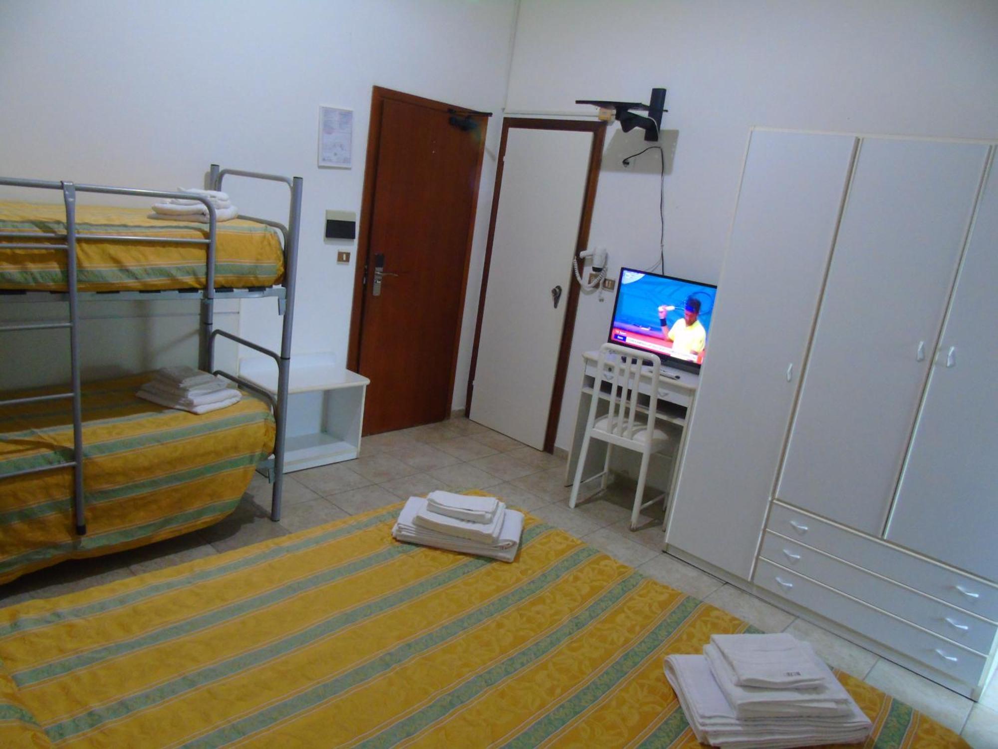 Hotel Zeus Lido Di Classe Room Only Ngoại thất bức ảnh