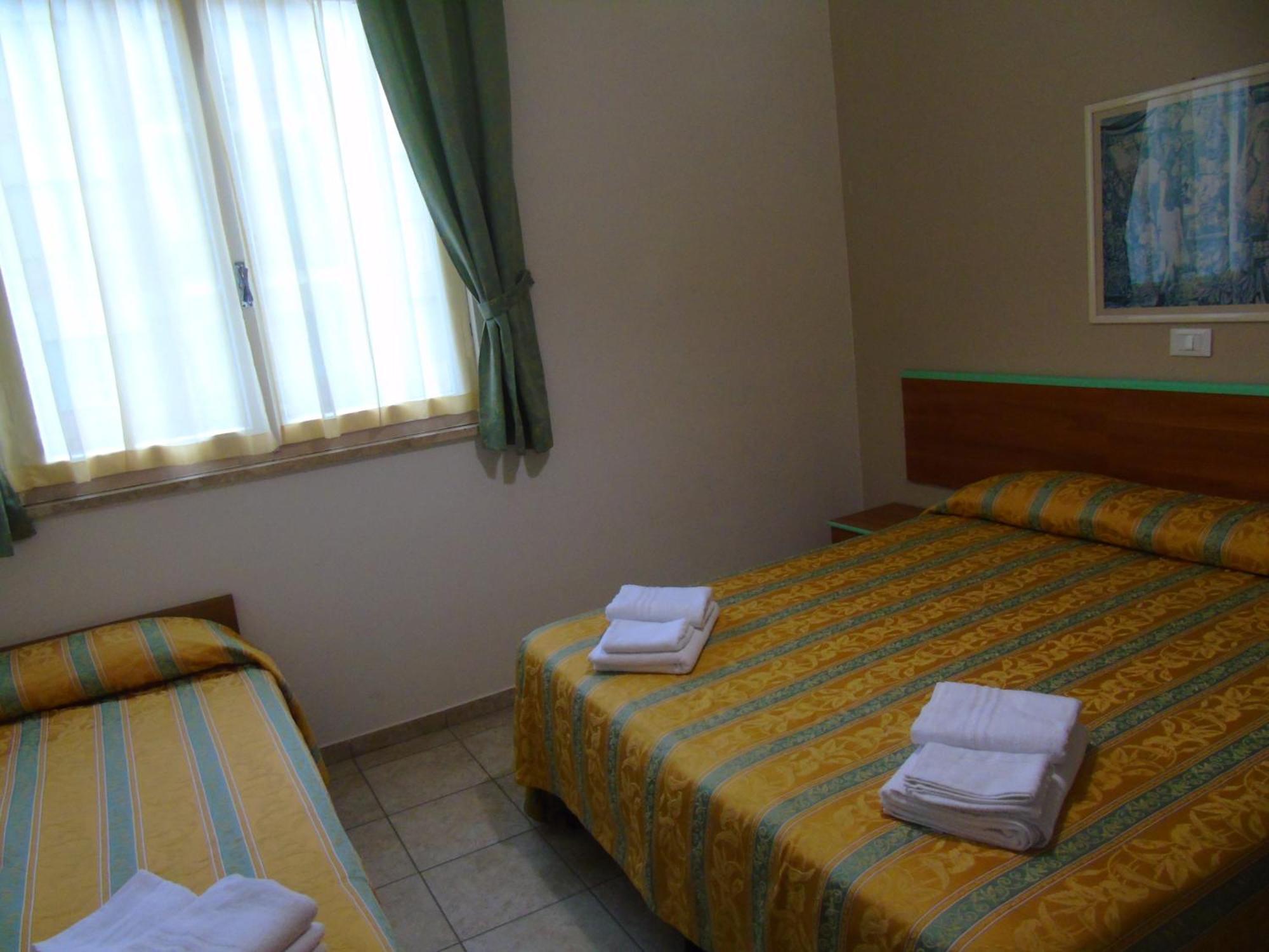 Hotel Zeus Lido Di Classe Room Only Ngoại thất bức ảnh